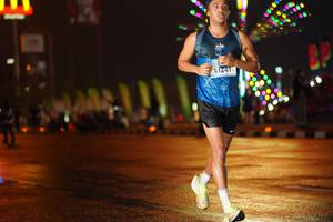 BIB: 241
                            <button type="button" onclick="openModal(16153672)" class="btn btn-primary btn-sm float-right btn-popup" data-toggle="modal" data-target=".modal-high-quality">
                        <i class="fas fa-shopping-cart"></i> Add to Cart
                    </button>
                                            <button type="button" onclick="isThisMe(16153672, true)" class="btn btn-success btn-sm float-right btn-popup btn-isme hidden" data-toggle="tooltip" data-placement="bottom" title="นี่คือรูปของคุณใช่ไหม คลิกที่นี่เพื่อเอาเข้าอัลบั้ม">
                        <i class="fas fa-plus"></i> Add to album
                    </button>
                    <button type="button" onclick="isThisMe(16153672, false)" class="btn btn-warning btn-sm float-right btn-popup btn-isnotme hidden">
                        <i class="fas fa-ban"></i> Remove from album
                    </button>